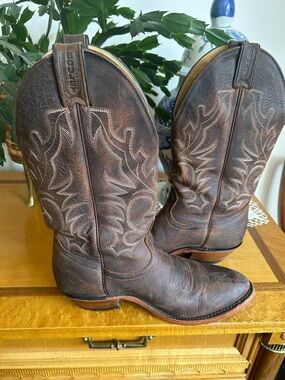 Boulet Brown Leather Cowboy Boots